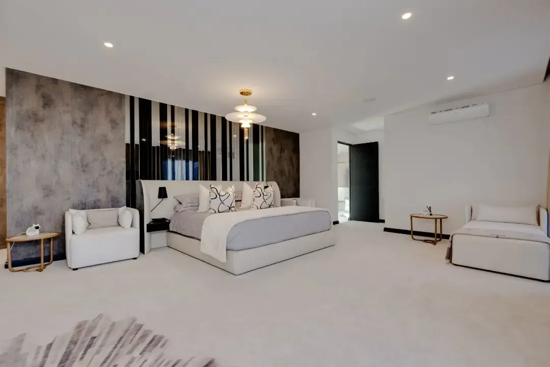 Fully Furnished Custom Cluster Home, Atholl, Johannesburg: photograph 10 of 20