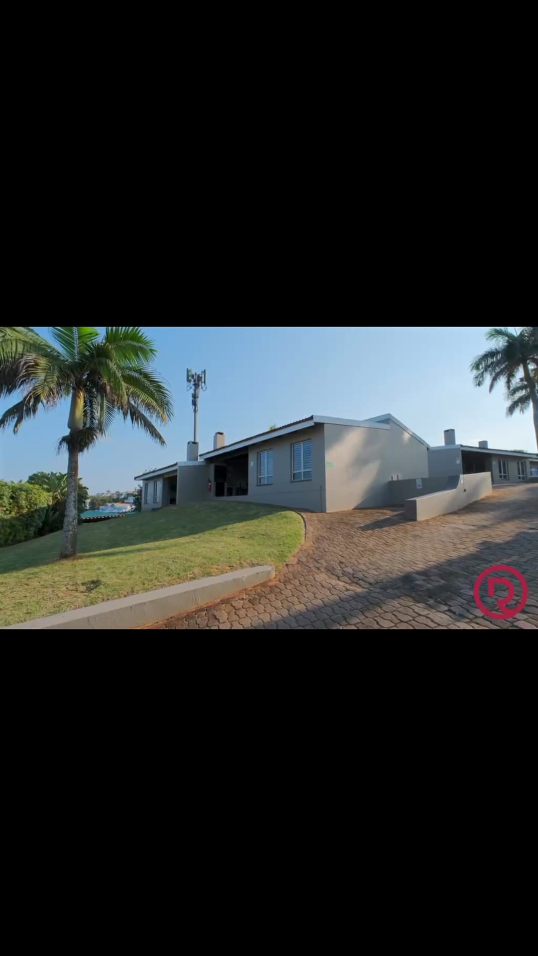 Two-Bedroom Apartment with Partial Sea Views, Ballito