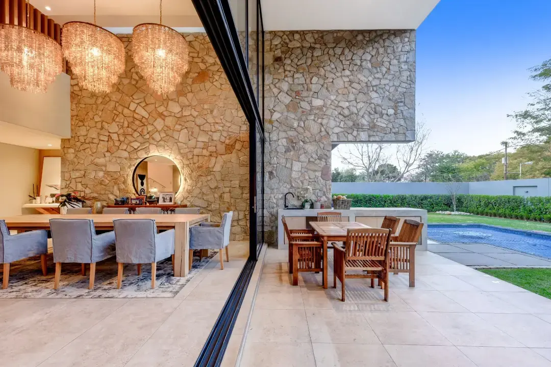 Family Home in a Secure Bryanston Estate, Bryanston, Johannesburg: photograph 4 of 20