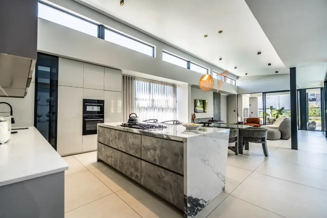 Contemporary Four-Bedroom Residence, Helderfontein Estate, Johannesburg: photograph 4 of 20