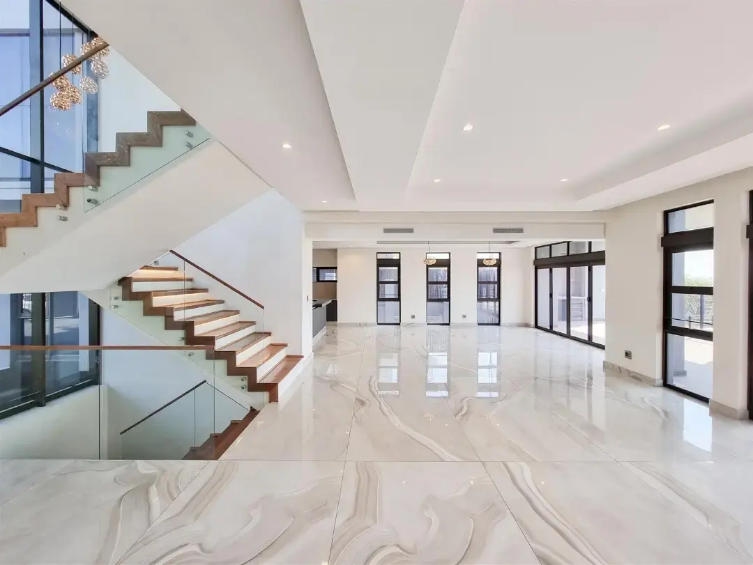 Brand-New Architect-Designed Residence, Izinga Park, Umhlanga: photograph 12 of 20