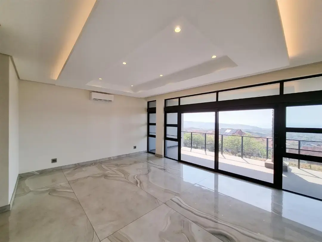 Brand-New Architect-Designed Residence, Izinga Park, Umhlanga: photograph 16 of 20