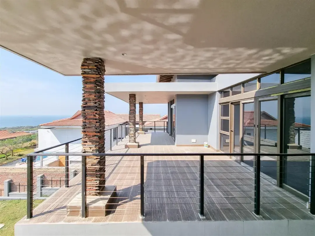 Brand-New Architect-Designed Residence, Izinga Park, Umhlanga: photograph 18 of 20