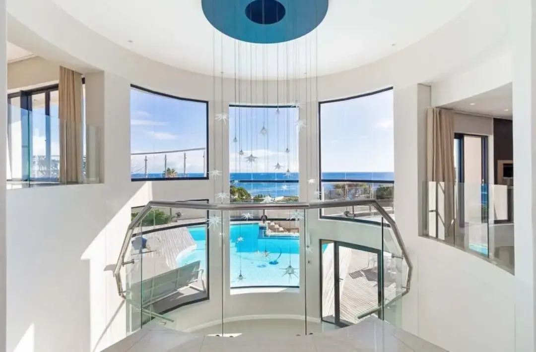Elevated Residence with Atlantic Views, Llandudno, Cape Town: photograph 6 of 20