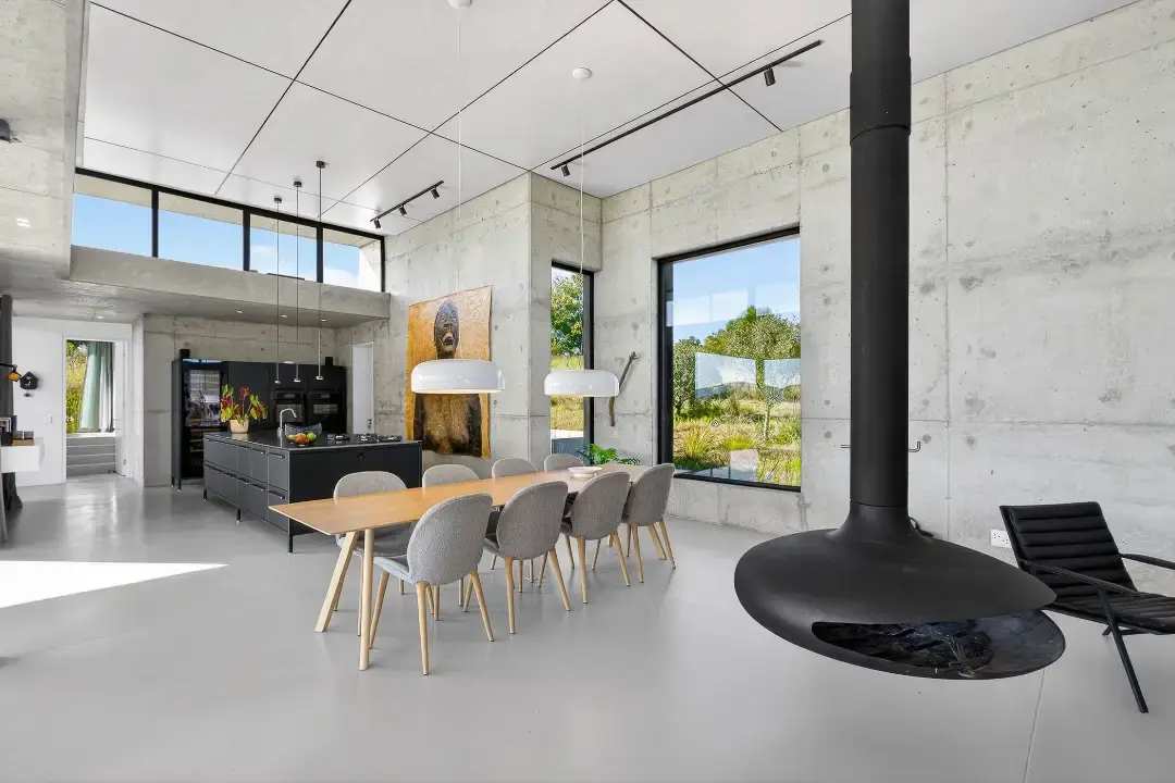 Seven-Bedroom Residence with Guest House, Monaghan Farm, Lanseria: photograph 7 of 20
