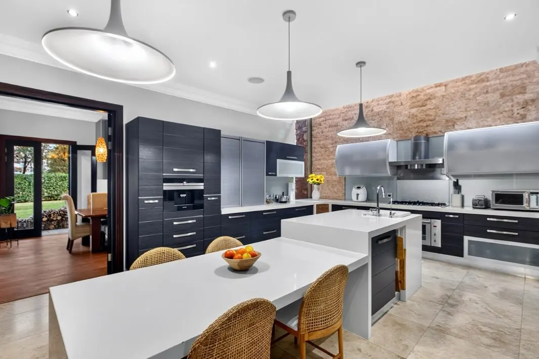 Five-Bedroom Family Home with Pasture Views, Southdowns Estate, Centurion: photograph 6 of 20