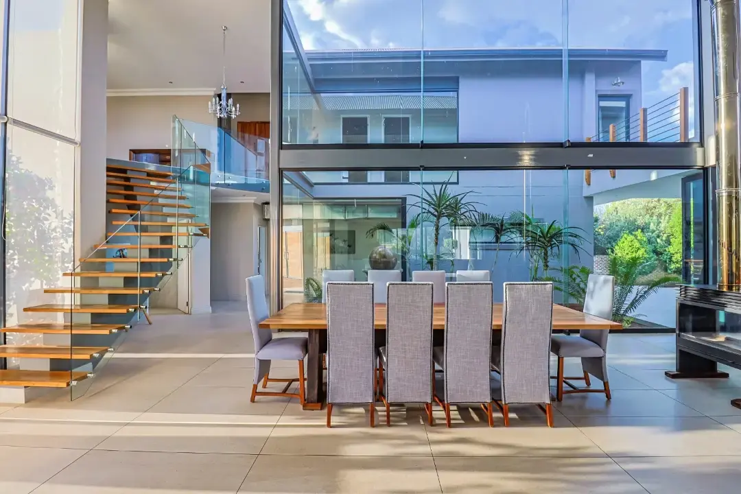 Aviation Residence with Private Hangar, The Coves Estate, Hartbeespoort: photograph 11 of 20
