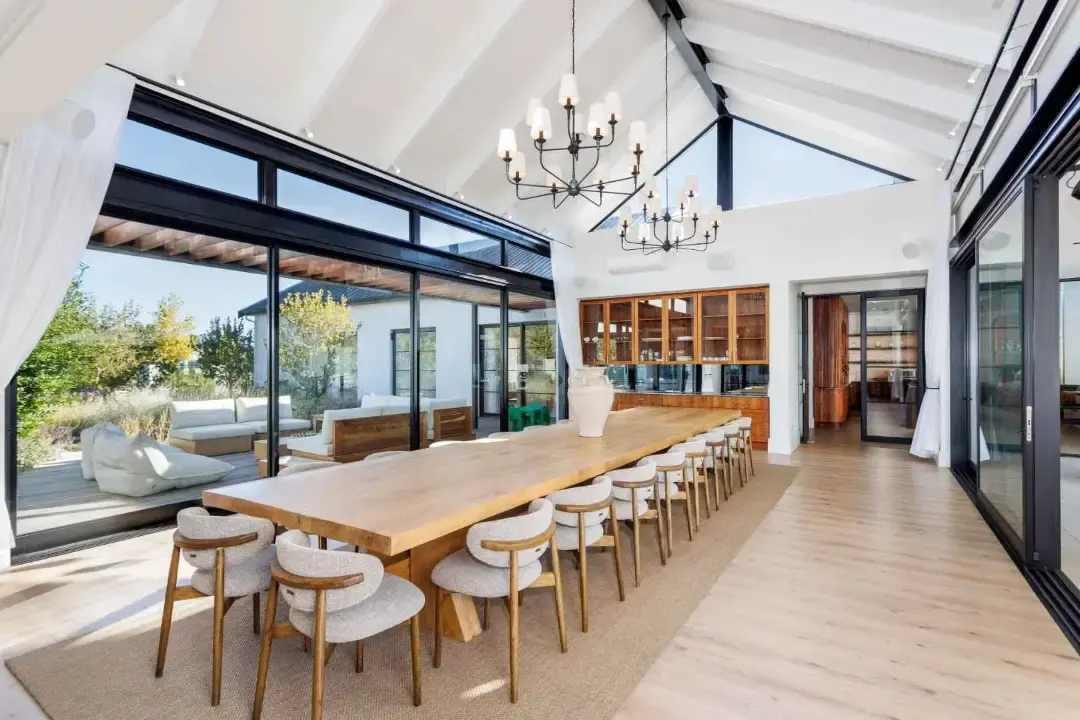 Multi-Level Home on a 3,005 m² Stand in The Reserve, Val de Vie Estate, Paarl: photograph 7 of 20