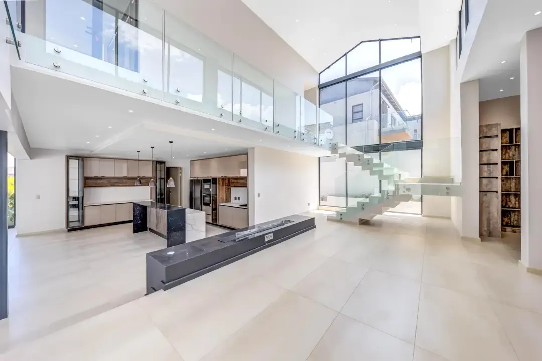 Newly Built, Move-In Ready Residence, Waterfall Country Estate, Midrand: photograph 6 of 20