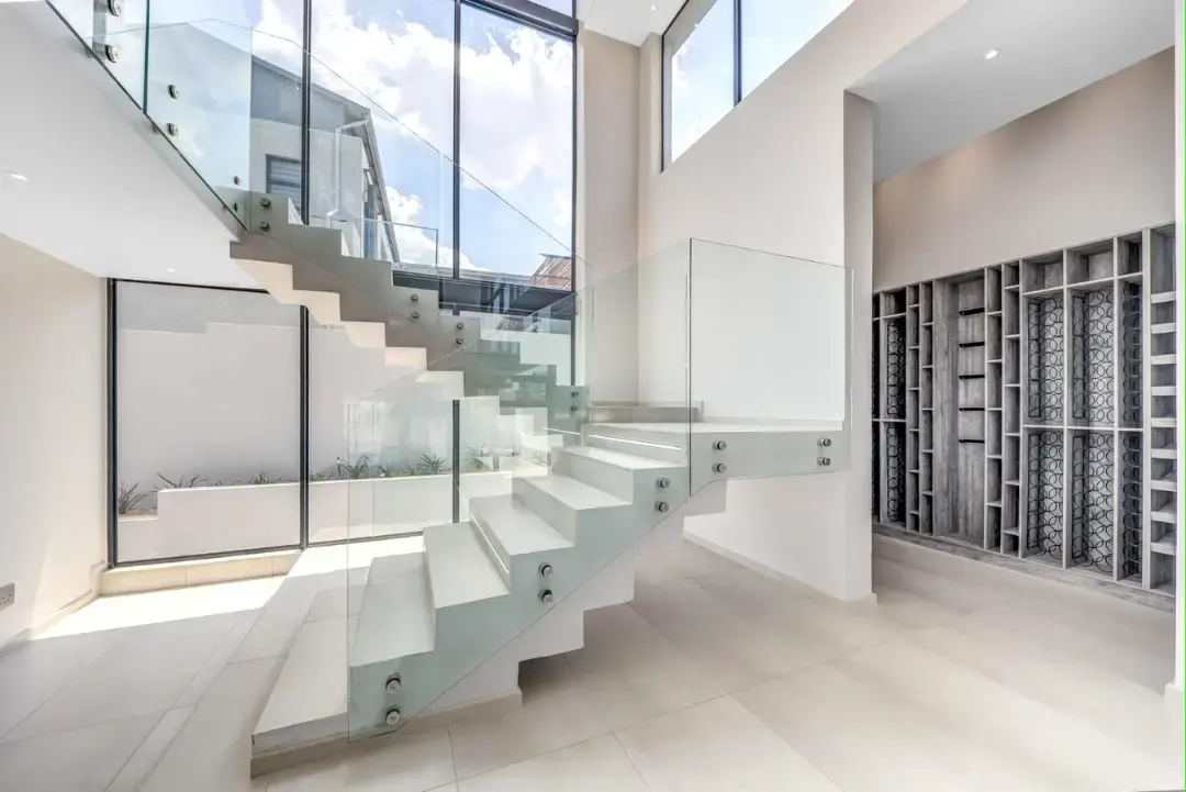 Newly Built, Move-In Ready Residence, Waterfall Country Estate, Midrand: photograph 10 of 20