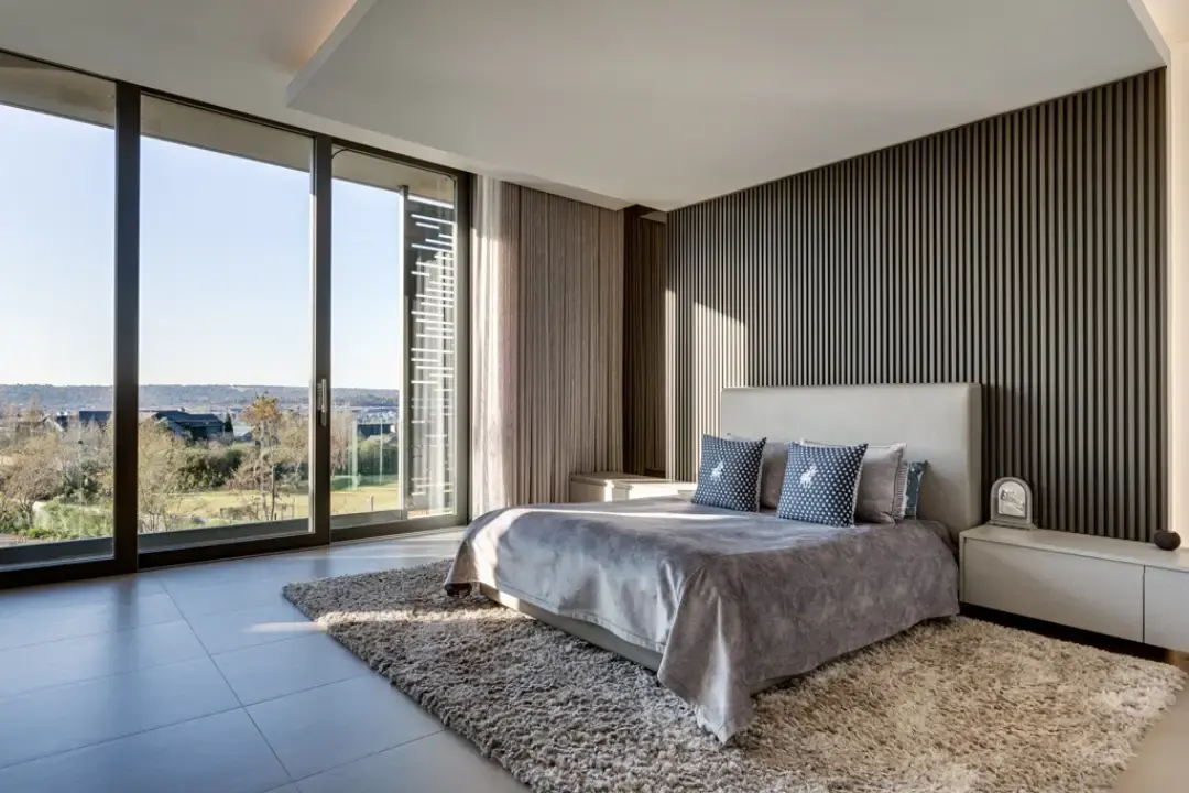 Residence on One Hectare, Waterfall Equestrian Estate, Midrand: photograph 20 of 20