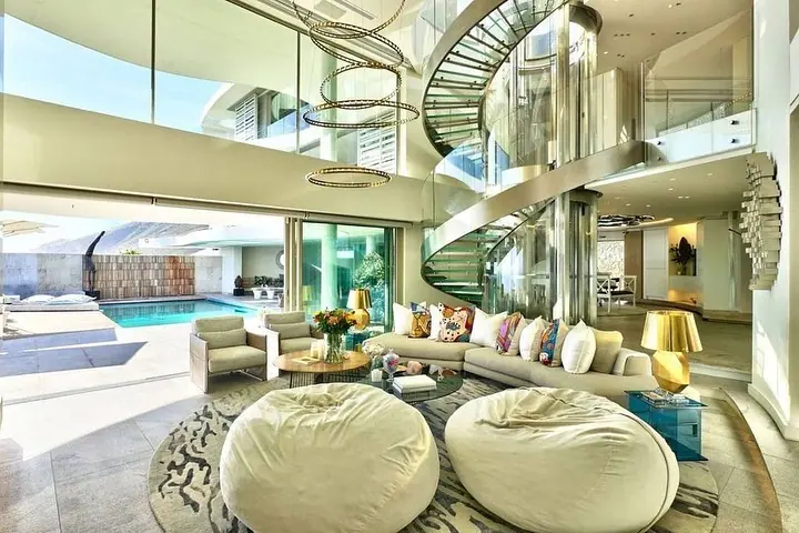 Cantilever House, Fresnaye, photograph 5