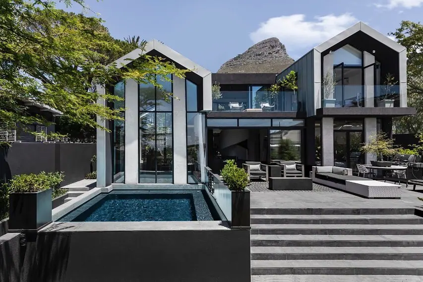 House SM37, Western Cape