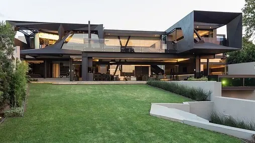 Kloof Road House, photograph 2