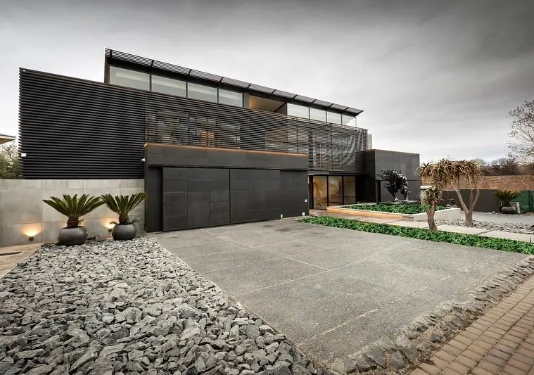 Victoria Residence, Waterfall Country Estate, Midrand