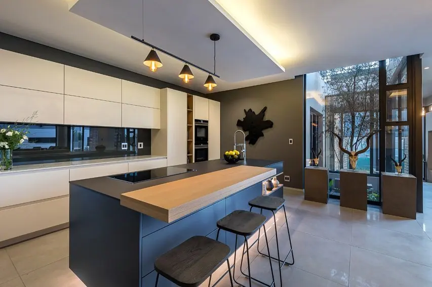 Contemporary Farmhouse, Waterfall, photograph 6