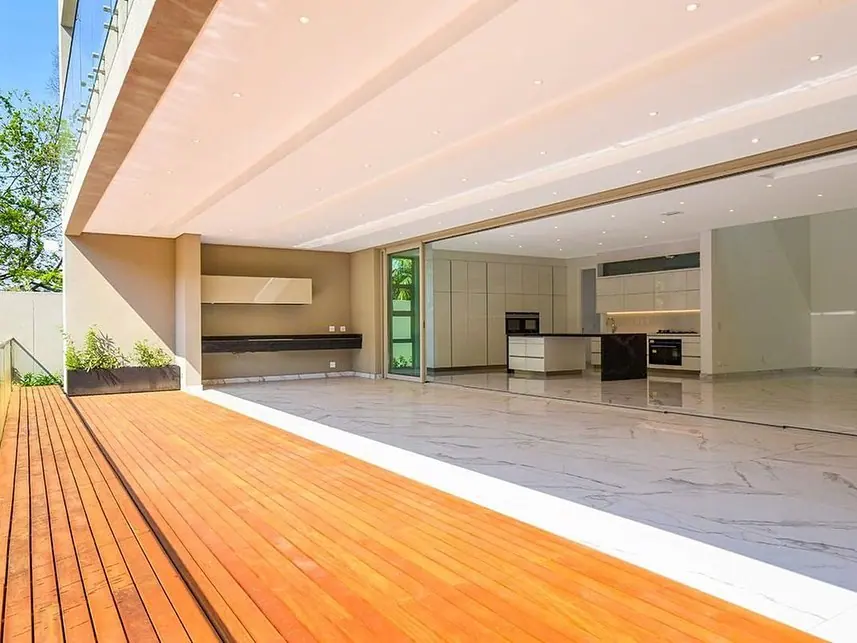 Estate House, Sandton, photograph 3