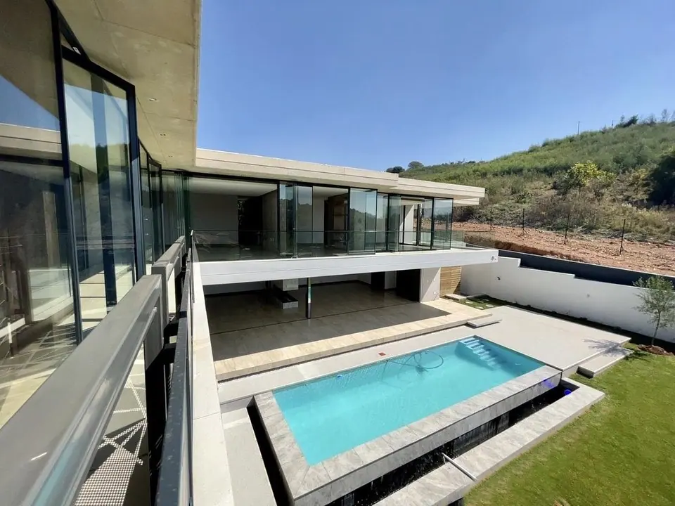 House, Waterkloof Ridge, photograph 3